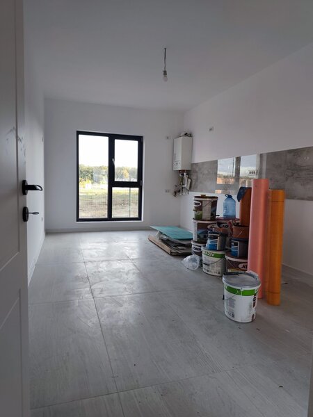 Gulia casa top 4 camere 2 bai placa, aproape de padure merita vazuta