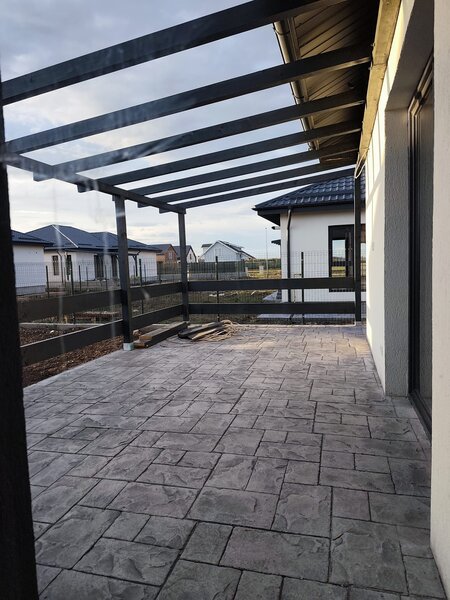 Gulia casa top 4 camere 2 bai placa, aproape de padure merita vazuta